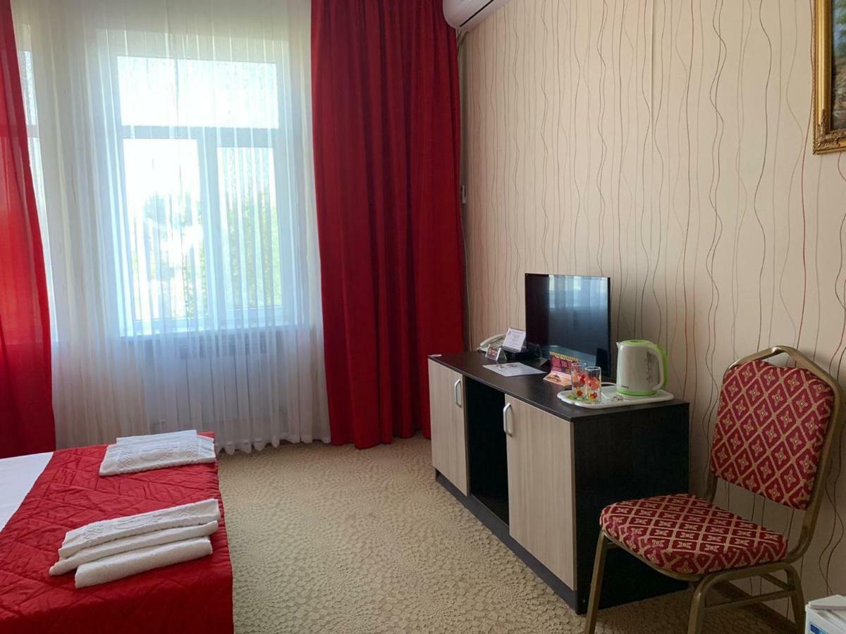 Hotel "Aishadeluxe" Taraz Exterior foto